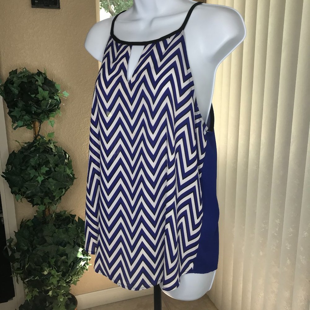 Ro & De Patterned Tank Top | Blue/Wht/Blk | Small - Picture 6 of 10